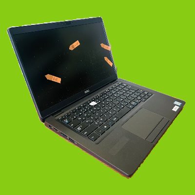DELL latitude 5300 写真2