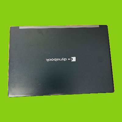 TOSHIBA dynabookG83 写真3
