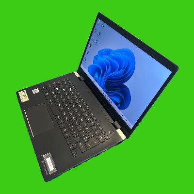 TOSHIBA dynabook G83/FS 写真2