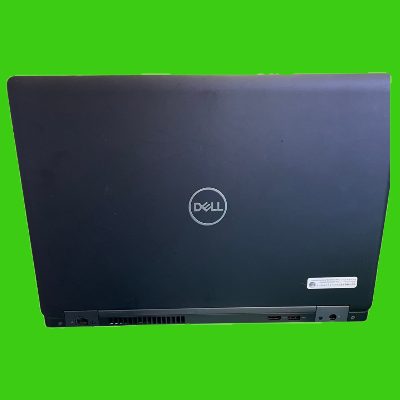 DELL Latitude 5590 写真3