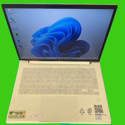 HP proBook 4 写真2